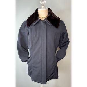 Bergdorf Goodman XOE New York Coat. Size Medium